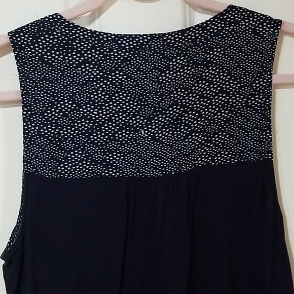 Pretty Blue a new day Sleeveless Blouse - Picture 4 of 7